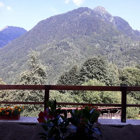 Casa All'alpe Apartmán